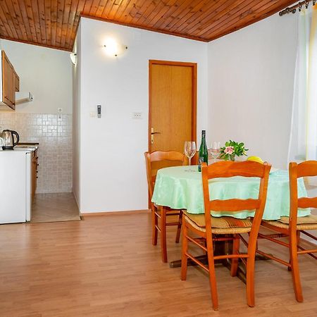 Apartments Sucur With Terrace Baska  Exterior photo