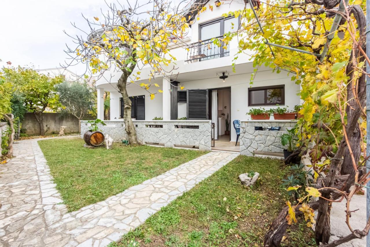 Apartments Sucur With Terrace Baska  Exterior photo