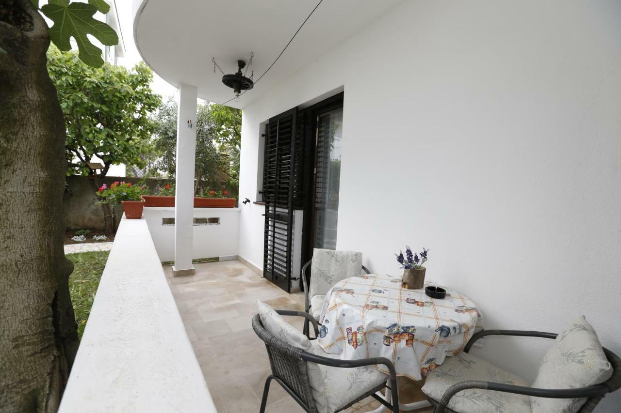 Apartments Sucur With Terrace Baska  Exterior photo